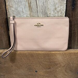 COACH Large Corner Zip Wristlet in Faded Blush (Gold accents) MSRP $128